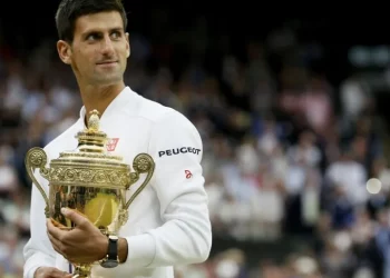 Can Novak Djokovic Surpass Federer and Nadal in Upcoming Grand Slam Events?