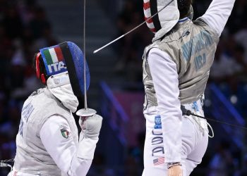 Why Does the U.S. Fencing Team Struggle in International Competitions? What Strategic Adjustments Do They Need to Make?