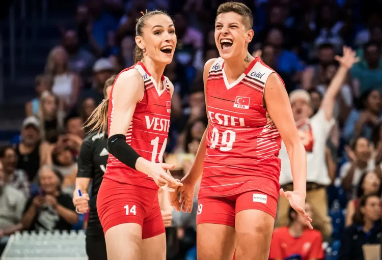 How Do Experts View the Current Gender Equality Issues in the Sports Industry?